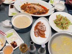 -凤凰园烤鸭店·唐山菜·传承花椒肉(老唐丰路店)
