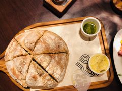 -恰餐厅及酒吧 CHAR Bar & Grill (北京丽都皇冠假日店)