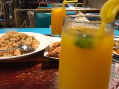 -臻鲜燕海鲜融合餐厅(金陵style店)