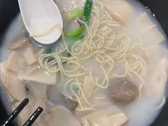 -功德林(南京西路店)