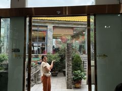 -周大娘牛乳(旧寨古村总店)