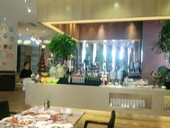 大堂-长沙三景韦尔斯利酒店·Oval全日制餐厅自助餐