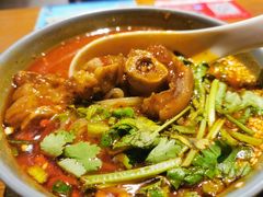 成都猪脚米线-付小姐在成都(五道口店)