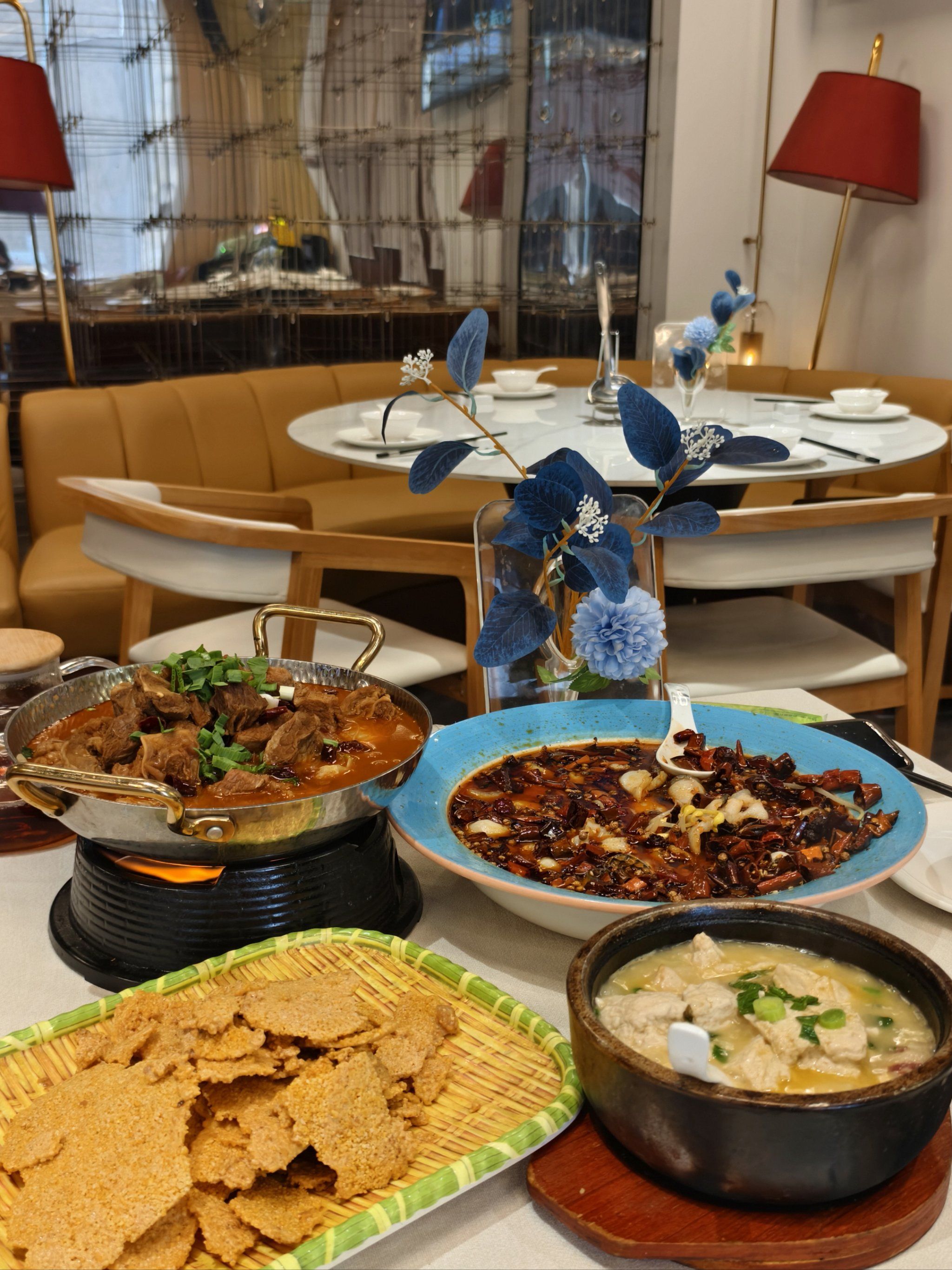 春节订餐就这家～超大的豪华包间