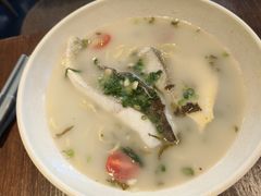 -玖鲜小笼(中山广场店)