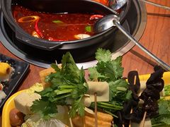 -牛小嫩串串火锅(延边大学文化城店)