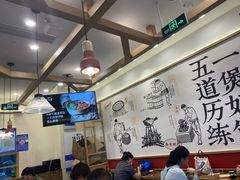 -煲仔皇腊味煲仔饭(经四万达店)