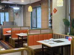 -尚品海鲜肥牛自助火锅(湖明店)