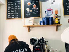 -留白咖啡(人民巷八号大院店)