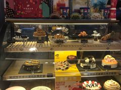 面包甜点陈列柜-DQ·蛋糕·冰淇淋(苏州中心店)