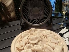 -HIHE Bistro·Oyster Bar(华熙live店)