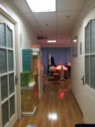 -苗方清颜专业祛痘连锁机构