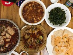 咸蛋黄锅巴-勇猛子川菜馆(新军路店)