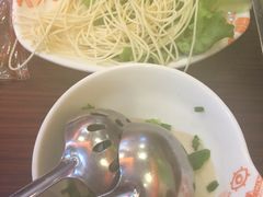 -呷哺呷哺(世贸.工三店)