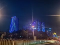 -新中关购物中心