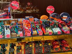 -VENCHI 闻绮(上海佛罗伦萨小镇店)