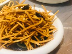 皮蛋拌馓子-可可大虾武汉土菜大排档(万松园1店)