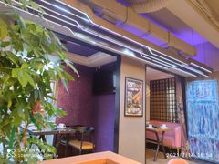 -喝丢一只鞋海鲜烧烤·海肠捞饭(市场店)
