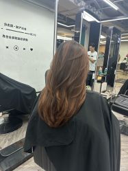 -奈川烫染Salon