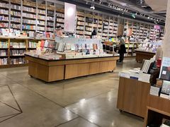-方所(华润万象城店)