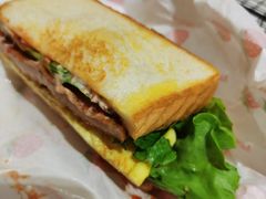 -暖食光·台式家庭餐厅·生日主题店(万达店)