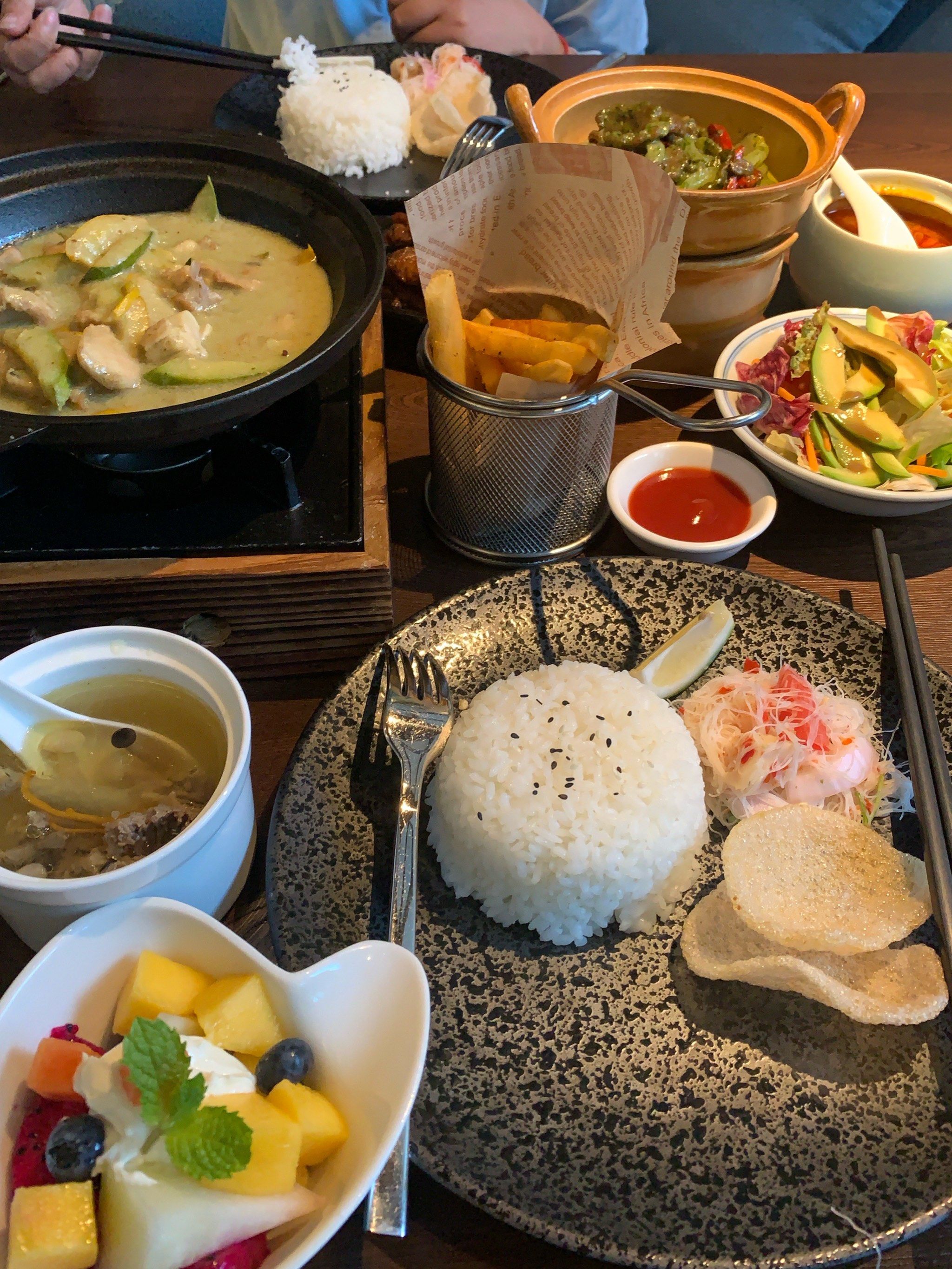 午餐套餐满足感