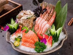 -围炉肉舍丹东海鲜烤肉·烤活鳗(步行街店)