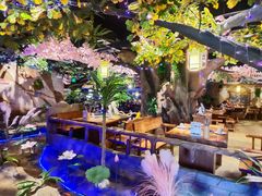 -城墙拐拐火锅(三峡广场黑金冠店)