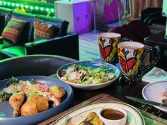 -Famous肥猫墨西哥音乐餐吧(五棵松华熙LIVE店)