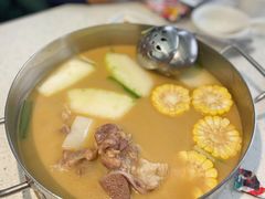 -肥仔文澳门猪骨煲(南京西路店)