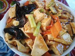 -何适山庄 ·可团建(水长城P2停车场店)