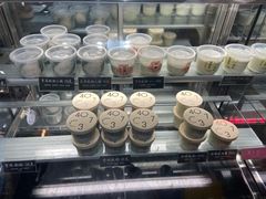 零售区-宝珠奶酪(长宁金虹桥店)