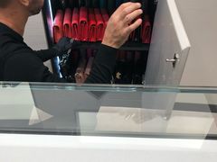 -乐蓬马歇百货公司(Rive Gauche)