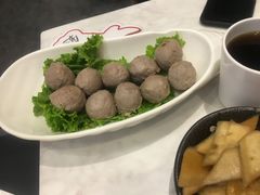 手打鲜牛丸-食潮汕头鲜牛馆(望京保利店)