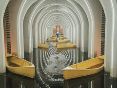 -涨巢·潮玩水疗局