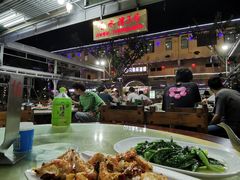 -四川小胡子海鲜(丁村万人海鲜广场店)