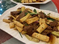 酸笋炒牛肉-化州大众美食城(宝安老牌店)