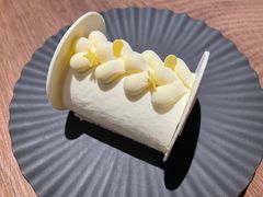 -潮一不贰·法式甜品·生日蛋糕·西式简餐(外滩店)