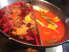 -湊湊火锅·茶憩(新中关购物中心店)