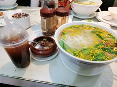 -桥香园云南过桥米线(金马碧鸡店)