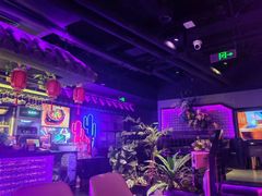 -粉墨特色菜·烧烤音乐酒馆