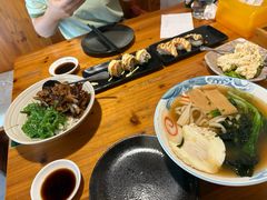 -伊亭寿司(港湾家园店)