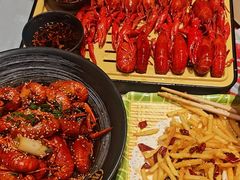 -肥肥虾庄·金牌油焖大虾(杨园滨江时代walk店)