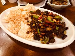 锅巴牦牛肉-小厨子私房菜·云南美食店