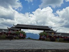 -梭布垭石林景区