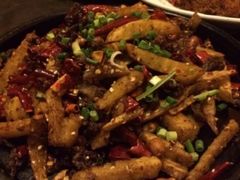 铁板风干牦牛洋芋条-缘生态云南菜·野生菌庭院餐厅(华侨城店)