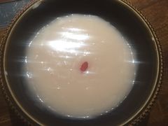 -老牌坊云南鱼豆花火锅(哈西万达店)