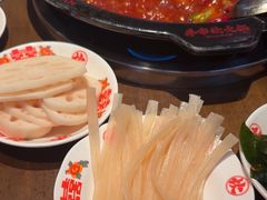 -牛市坎火锅(建设路店)