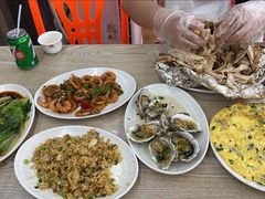 -红月湾海鲜饭店•沙滩海景(双月湾店)
