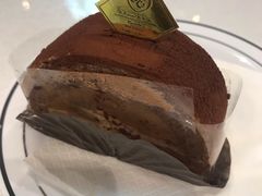 -卷心卷意·轻甜蛋糕(新光天地店)